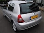 Renault Clio 1.2-16V Auth.Comf. INRUILKOOPJE! Prijs is zo mee. Airco ijskoud