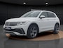 Volkswagen Tiguan 1.4 TSI eHybrid R-Line Business+ | Pano dak | Stuur-/Stoelverwarming | ACC | 19" |