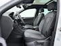 Volkswagen Tiguan 1.4 TSI eHybrid R-Line Business+ | Pano dak | Stuur-/Stoelverwarming | ACC | 19" |