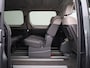 Volkswagen Multivan 1.4 eHybrid L2H1 Life 218PK | Automaat | Trekhaak | Cruise Control | Airco | Stoelverwarming | 7-Zits | Parkeerhulp Voor + Achter | Elektrische Achterklep | LED-Koplampen | Achteruitrijcamera | Navigatie | Digital Cockpit Pro |
