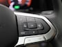 Volkswagen Multivan 1.4 eHybrid L2H1 Life 218PK | Automaat | Trekhaak | Cruise Control | Airco | Stoelverwarming | 7-Zits | Parkeerhulp Voor + Achter | Elektrische Achterklep | LED-Koplampen | Achteruitrijcamera | Navigatie | Digital Cockpit Pro |