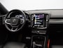 Volvo XC40 1.5 T5 Recharge R-Design / Trekhaak / Panoramadak / Harman Kardon / 360 Camera / Lederen Bekleding / Elektrische Stoelen / Getint Glas /