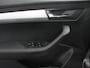 Skoda Karoq 1.5 TSI 150pk Automaat ACT Ambition Navigatie Android Auto / Apple Carplay Climate Control Camera Parkeer sensoren Lichtmetalen Velgen Dab Digitale Cockpit Keyless Start Led Cruise Control Adaptive