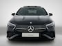 Mercedes-Benz A-klasse 180 Business Solution AMG | Nightpakket | 19 inch multispaaks AMG-velgen | Panoramaschuifdak | Smartphone-integratie | Sfeerverlichting | PARKTRONIC |