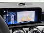 Mercedes-Benz A-klasse 180 Business Solution AMG | Nightpakket | 19 inch multispaaks AMG-velgen | Panoramaschuifdak | Smartphone-integratie | Sfeerverlichting | PARKTRONIC |