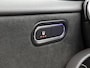 Mercedes-Benz A-klasse 180 Business Solution AMG | Nightpakket | 19 inch multispaaks AMG-velgen | Panoramaschuifdak | Smartphone-integratie | Sfeerverlichting | PARKTRONIC |