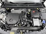 Mercedes-Benz A-klasse 180 Business Solution AMG | Nightpakket | 19 inch multispaaks AMG-velgen | Panoramaschuifdak | Smartphone-integratie | Sfeerverlichting | PARKTRONIC |