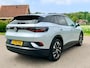 Volkswagen ID.4 Pro 77 kWh 150KW SOh96% Warmtepomp IQ Light Stoelverwarming BTW Alarm klasse 3 360Camera Carplay Navi Clima NAP
