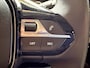 Peugeot e-208 EV Allure 50 kWh SOH 98,2% / Fabrieksgarantie / Warmtepomp / 3 Fase / Apple & Android / 1e Eigenaar / Dealeronderhouden / NL auto /