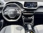 Peugeot e-208 EV Allure 50 kWh SOH 98,2% / Fabrieksgarantie / Warmtepomp / 3 Fase / Apple & Android / 1e Eigenaar / Dealeronderhouden / NL auto /
