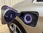 BMW 2-Serie Active Tourer 225xe High Executive *Leder* Stoelverwarming / Camera / Cruise Control / LED / Navigatie / PHEV / 17"LMV