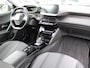 Peugeot e-2008 EV Allure Pack 50 kWh | Navi / Camera / Climate