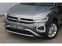 Volkswagen T-Roc 1.5 TSI Style / Camera / Stoelverw / Adaptieve Cruise / Carplay