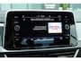 Volkswagen T-Roc 1.5 TSI Style / Camera / Stoelverw / Adaptieve Cruise / Carplay