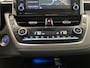 Toyota Corolla 1.8 HYBRID | AUTOMAAT | EXECUTIVE | LEDER | TREKHAAK |