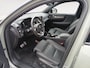 Volvo XC40 Recharge P8 AWD R-Design | Pano-dak | 360 Camera | Lounge Pack | Vol leder | Harman Kardon | Elec stoelen |