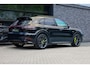 Porsche Cayenne 3.0 E-Hybrid Platinum Edition | PANO | 22 INCH | BOSE | 360 | MEMORY | LUCHTVERING | SPORT CRHONO | KEYLESS |
