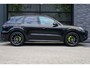 Porsche Cayenne 3.0 E-Hybrid Platinum Edition | PANO | 22 INCH | BOSE | 360 | MEMORY | LUCHTVERING | SPORT CRHONO | KEYLESS |