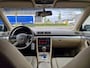 Audi A4 Limousine 2.0 Pro Line AUTOMAAT NAVI PSENSOR TREKHAAK 2 X SLEUTELS