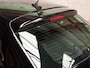 Peugeot 208 1.2 PureTech Deluxe (APPLE CARPLAY, GROOT NAVI, CRUISE, SPORTSTOELEN, LANE ASSIST, LEDER STUURWIEL, NIEUWSTAAT)