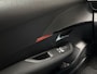 Peugeot 208 1.2 PureTech Deluxe (APPLE CARPLAY, GROOT NAVI, CRUISE, SPORTSTOELEN, LANE ASSIST, LEDER STUURWIEL, NIEUWSTAAT)