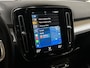 Volvo XC40 1.5 T4 Recharge Inscription 211Pk Automaat (APPLE CARPLAY, GROOT NAVI, GETINT GLAS, TREKHAAK, SPORTSTOELEN, PARKEERSENSOREN, CRUISE, NIEUWSTAAT)