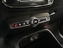 Volvo XC40 1.5 T4 Recharge Inscription 211Pk Automaat (APPLE CARPLAY, GROOT NAVI, GETINT GLAS, TREKHAAK, SPORTSTOELEN, PARKEERSENSOREN, CRUISE, NIEUWSTAAT)