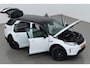 Land Rover Discovery Sport P200 R-Dynamic | Trekhaak | Camera | Getint Glas | Apple Carplay