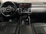 Kia Sorento 1.6 T-GDI Hybrid 2WD DynamicLine 7 Persoons 265Pk Automaat (PANORAMADAK, APPLE CARPLAY, 360 CAMERA, LEDER, BOSE AUDIO, ELEK SPORTSTOELEN, GETINT GLAS, STUUR/STOELVERWARMING, NIEUWSTAAT)