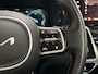Kia Sorento 1.6 T-GDI Hybrid 2WD DynamicLine 7 Persoons 265Pk Automaat (PANORAMADAK, APPLE CARPLAY, 360 CAMERA, LEDER, BOSE AUDIO, ELEK SPORTSTOELEN, GETINT GLAS, STUUR/STOELVERWARMING, NIEUWSTAAT)