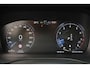 Volvo XC60 B4 Momentum - IntelliSafe Assist & Surround - Harman/Kardon audio - Adaptieve LED koplampen - Parkeercamera achter - Verwarmde voorstoelen & stuur - Parkeersensoren voor & achter - Elektr. bedienb. voorstoelen met geheugen - 18' LMV