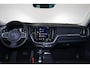 Volvo XC60 B4 Momentum - IntelliSafe Assist & Surround - Harman/Kardon audio - Adaptieve LED koplampen - Parkeercamera achter - Verwarmde voorstoelen & stuur - Parkeersensoren voor & achter - Elektr. bedienb. voorstoelen met geheugen - 18' LMV