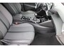 Peugeot 2008 1.2 PureTech Allure Pack | Navigatie | Camera | Trekhaak | NL auto | Apple carplay | Keyless | Bluetooth | Parelmoer |