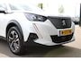 Peugeot 2008 1.2 PureTech Allure Pack | Navigatie | Camera | Trekhaak | NL auto | Apple carplay | Keyless | Bluetooth | Parelmoer |
