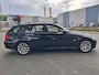 BMW 3-Serie Touring 318i Business Line ZO INGERUILD ZO WEG PRIJSJE