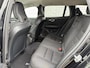 Volvo V60 2.0 B3 Momentum Business | Adaptieve Cruise Control | Parkeercamera | Harman Kardon Audio | Apple CarPlay & Android Auto | Donker Getint Glas | 18" Lichtmetalen Velgen |