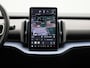 Volvo EX30 Single Motor Extended Range Plus | Achteruitrijcamera | Harman/Kardon | Stoel + Stuurverwarming | Ambiance Verlichting | Lane Assist | Apple Carplay/Android Auto | Climate Control |