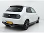 Honda E Advance 16" CARPLAY - PANO - STOELVERWARMING - 360 CAMERA - DIGITALE SPIEGELS