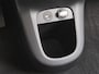 Hyundai Ioniq 5 Connect 58 kWh / SOH 100% / Fabrieksgarantie tot 02-2027 / Dealer onderhouden / CCS snelladen / WLTP bereik 384 km bereik stad 587 km / Stuur- & Stoel verwarming / Achteruitrijcamera / Adaptief cruise control / Apple Carplay Android Auto /