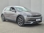 Hyundai Ioniq 5 Connect 58 kWh / SOH 100% / Fabrieksgarantie tot 02-2027 / Dealer onderhouden / CCS snelladen / WLTP bereik 384 km bereik stad 587 km / Stuur- & Stoel verwarming / Achteruitrijcamera / Adaptief cruise control / Apple Carplay Android Auto /