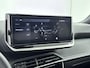 Peugeot e-2008 SUV EV 156pk 54 kWh Allure | ACCU 98% | Camera | Draadloos Carplay | Cruise Control Adaptief met Stop&Go