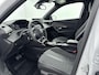 Peugeot e-2008 SUV EV 156pk 54 kWh Allure | ACCU 98% | Camera | Draadloos Carplay | Cruise Control Adaptief met Stop&Go