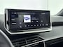 Peugeot e-2008 SUV EV 156pk 54 kWh Allure | ACCU 98% | Camera | Draadloos Carplay | Cruise Control Adaptief met Stop&Go