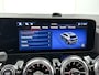 Mercedes-Benz EQA 250+ Business Solution AMG 71 kWh | Premium pakket | Winterpakket | Nightpakket | Trekhaak | Panoramaschuifdak | DISTRONIC | 20 inch multispaaks lichtmetalen velgen |