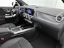 Mercedes-Benz EQA 250+ Business Solution AMG 71 kWh | Premium pakket | Winterpakket | Nightpakket | Trekhaak | Panoramaschuifdak | DISTRONIC | 20 inch multispaaks lichtmetalen velgen |