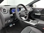 Mercedes-Benz EQA 250+ Business Solution AMG 71 kWh | Premium pakket | Winterpakket | Nightpakket | Trekhaak | Panoramaschuifdak | DISTRONIC | 20 inch multispaaks lichtmetalen velgen |