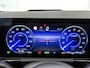 Mercedes-Benz EQA 250+ Business Solution AMG 71 kWh | Premium pakket | Winterpakket | Nightpakket | Trekhaak | Panoramaschuifdak | DISTRONIC | 20 inch multispaaks lichtmetalen velgen |