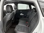 Mercedes-Benz EQA 250+ Business Solution AMG 71 kWh | Premium pakket | Winterpakket | Nightpakket | Trekhaak | Panoramaschuifdak | DISTRONIC | 20 inch multispaaks lichtmetalen velgen |