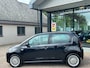 Volkswagen Up! 1.0 high up! BlueMotion 5Drs Navi Airco LM-Velgen NL-Auto NAP Dealeronderhouden!