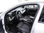 Audi A3 Sportback 35 TFSI S edition | Panoramadak | Sportstoelen | Stoelverwarming |